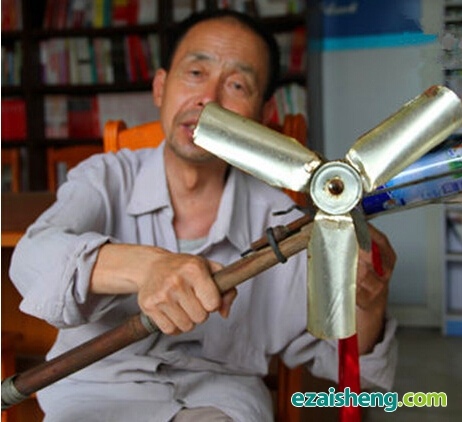 河北一六旬翁废旧物品变驱鸟装置获专利(图1)